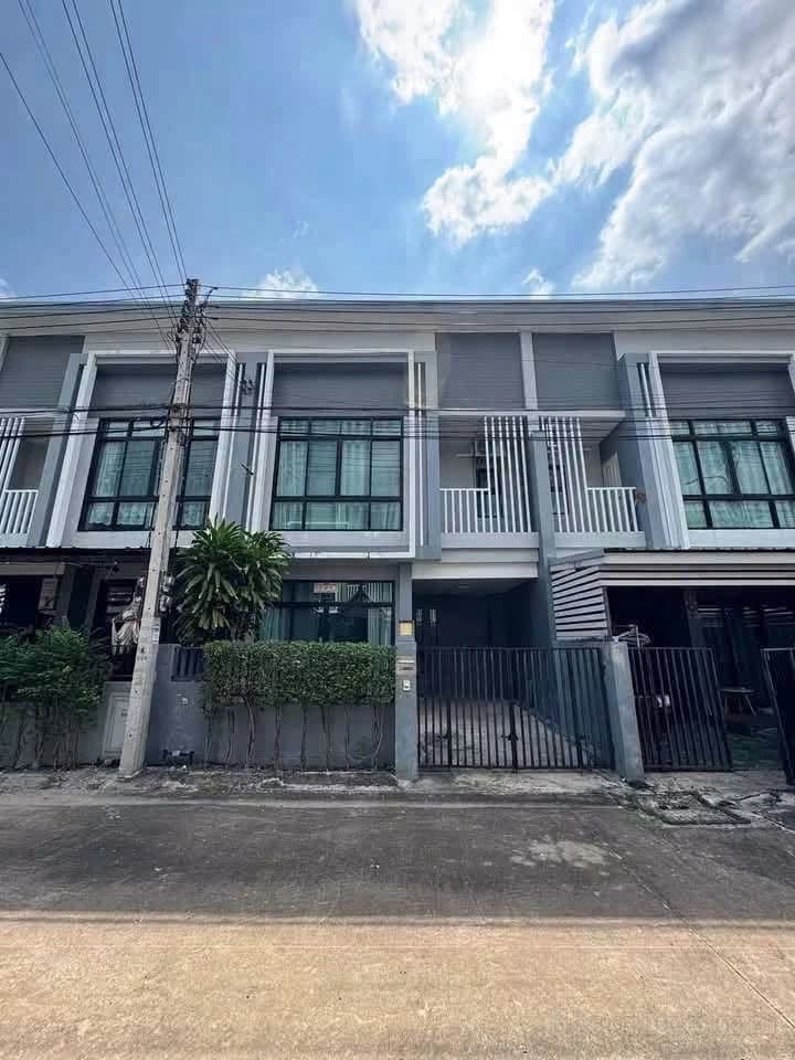 ให้เช่าทาวน์โฮมพร้อมอยู่ ทำเลดี ใกล้ ม.ขอนแก่น | J-Village ขอนแก่น