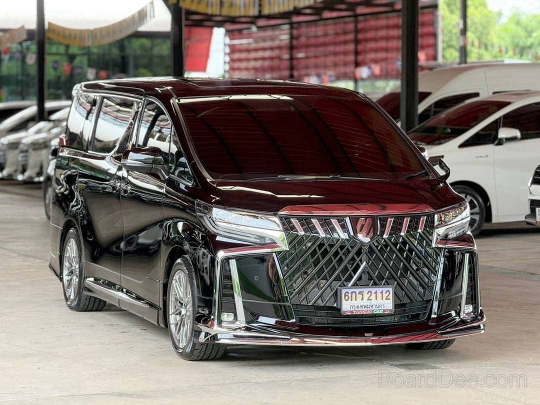 Toyota Alphard 2.5 SC ปี 2016 ไมล์ 8หมื่น ชุดแต่งรอบคัน