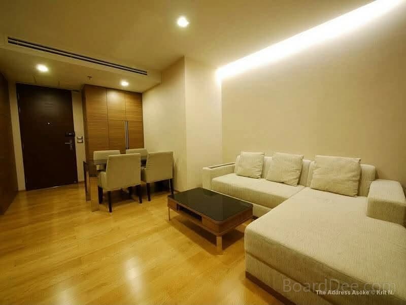 High Floor 2-Bedroom Condo for Rent, Asoke — 43,000 THB/month