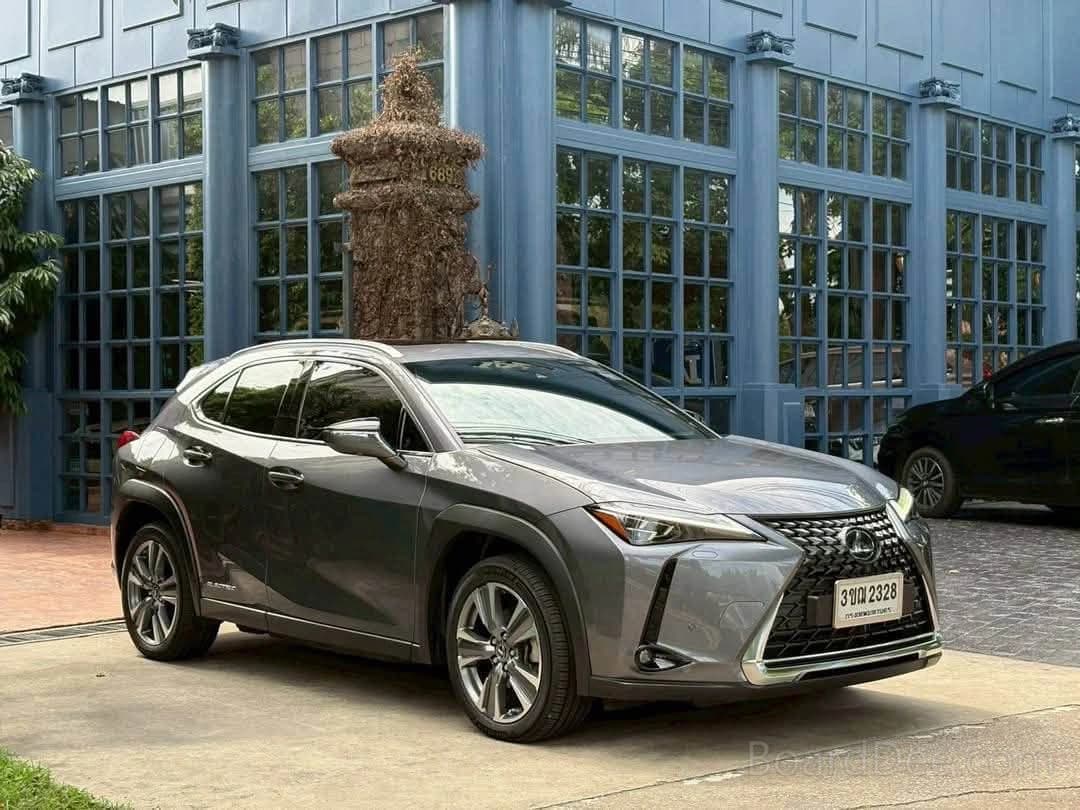 เล็กซัส UX300e EV100% ปี 2022