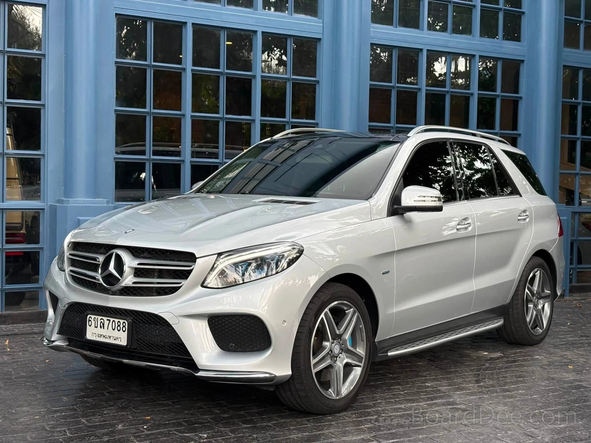 เมอร์เซเดส-เบนซ์ GLE500e Plug-in Hybrid AMG Dynamic AWD ปี 2017