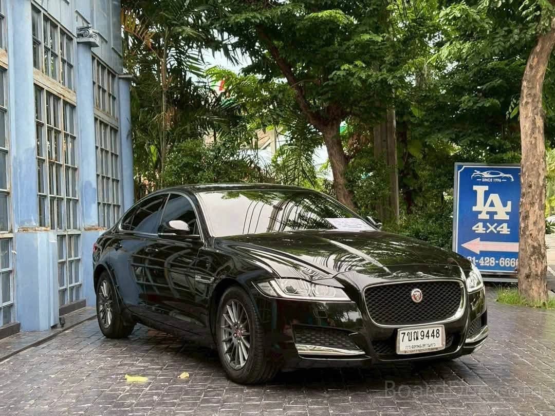 จากัวร์ XF 2.0 ดีเซล RWD ปี 2018