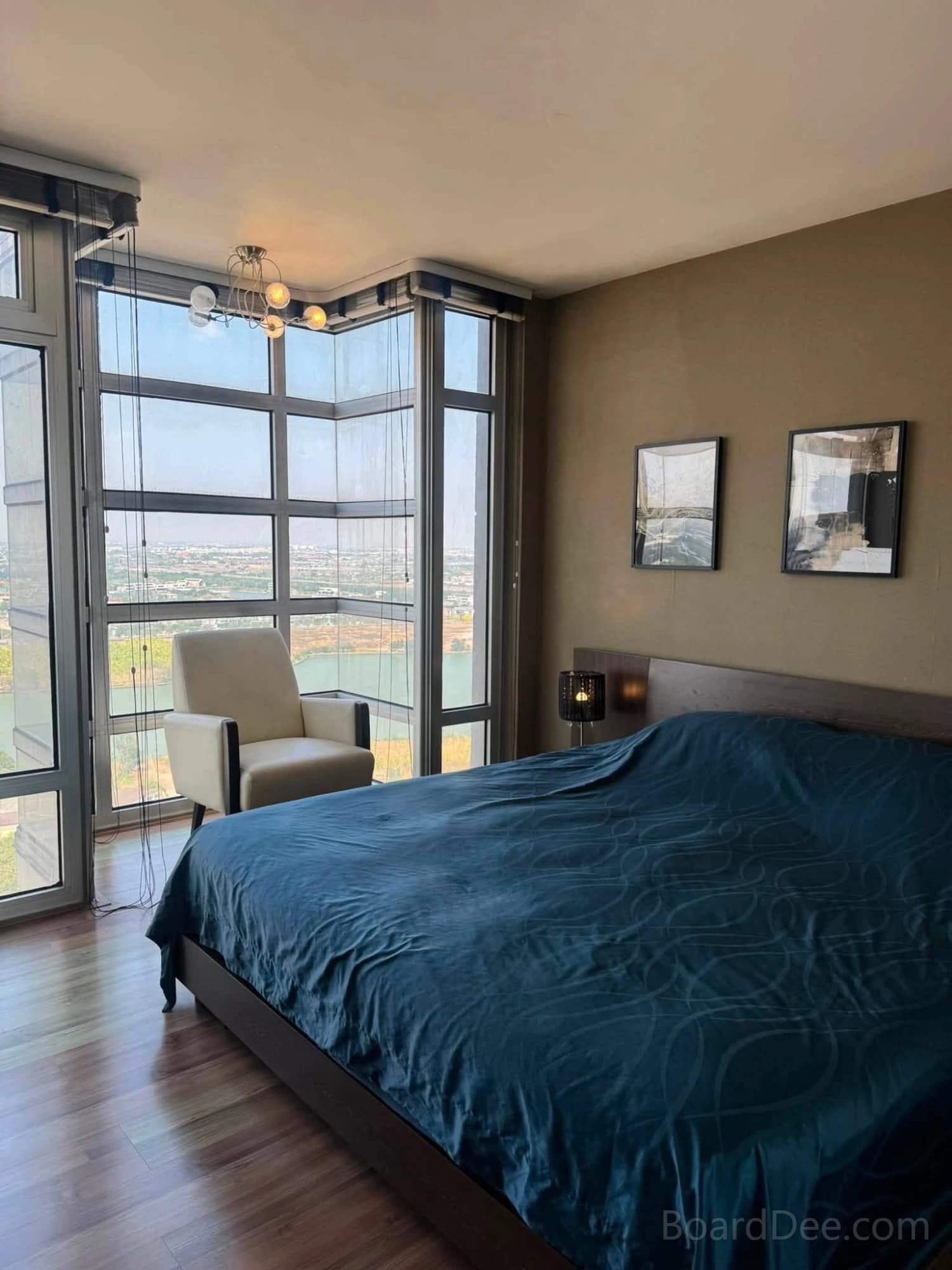 Selling Geneva 2 Condo Muang Thong Thani Lake View Geneva 2 Muang Thong Thani Bond Street