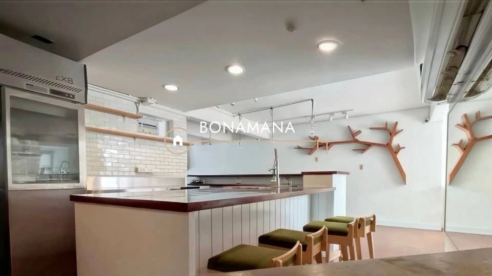 Commercial Space for Rent in Ekamai — 2-Floor, ~200 sq.m. (cafe / office / studio)