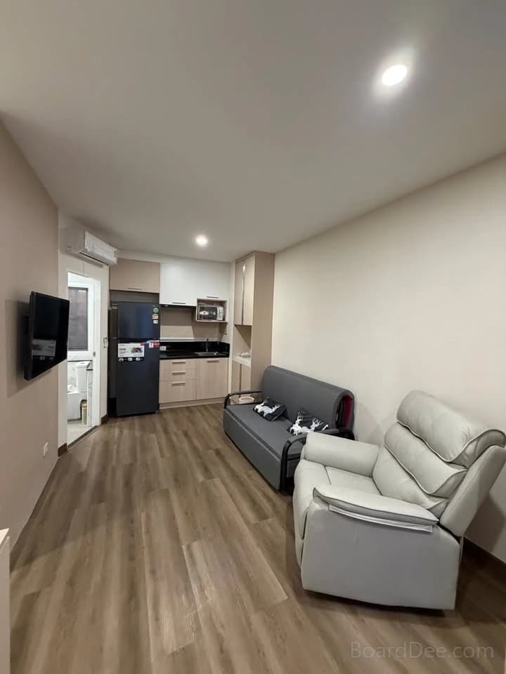 Commercial Space in Monterey Place, Sukhumvit 16 — 2.9M THB